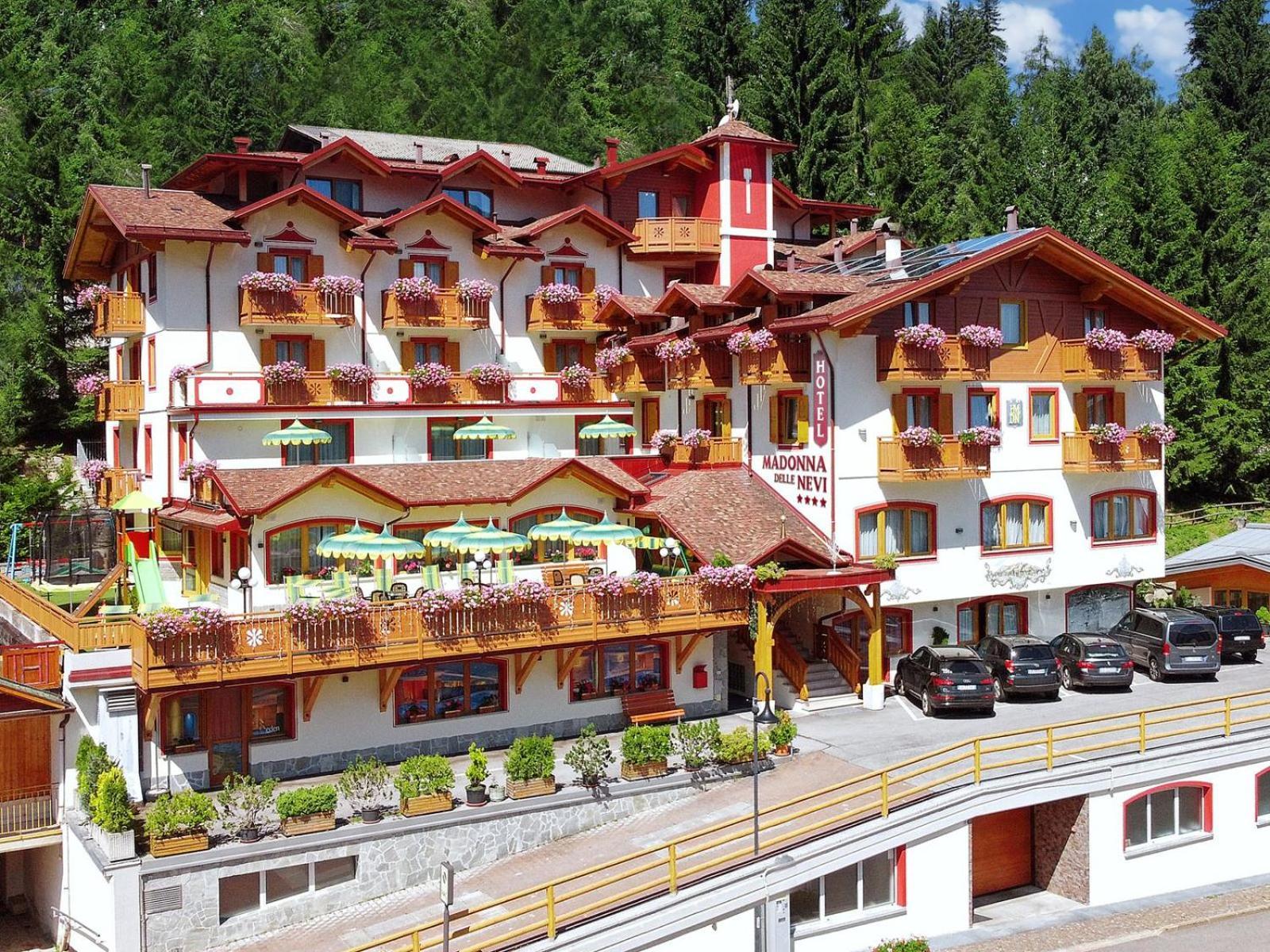 Hotel Madonna Delle Nevi Folgarida Exterior foto
